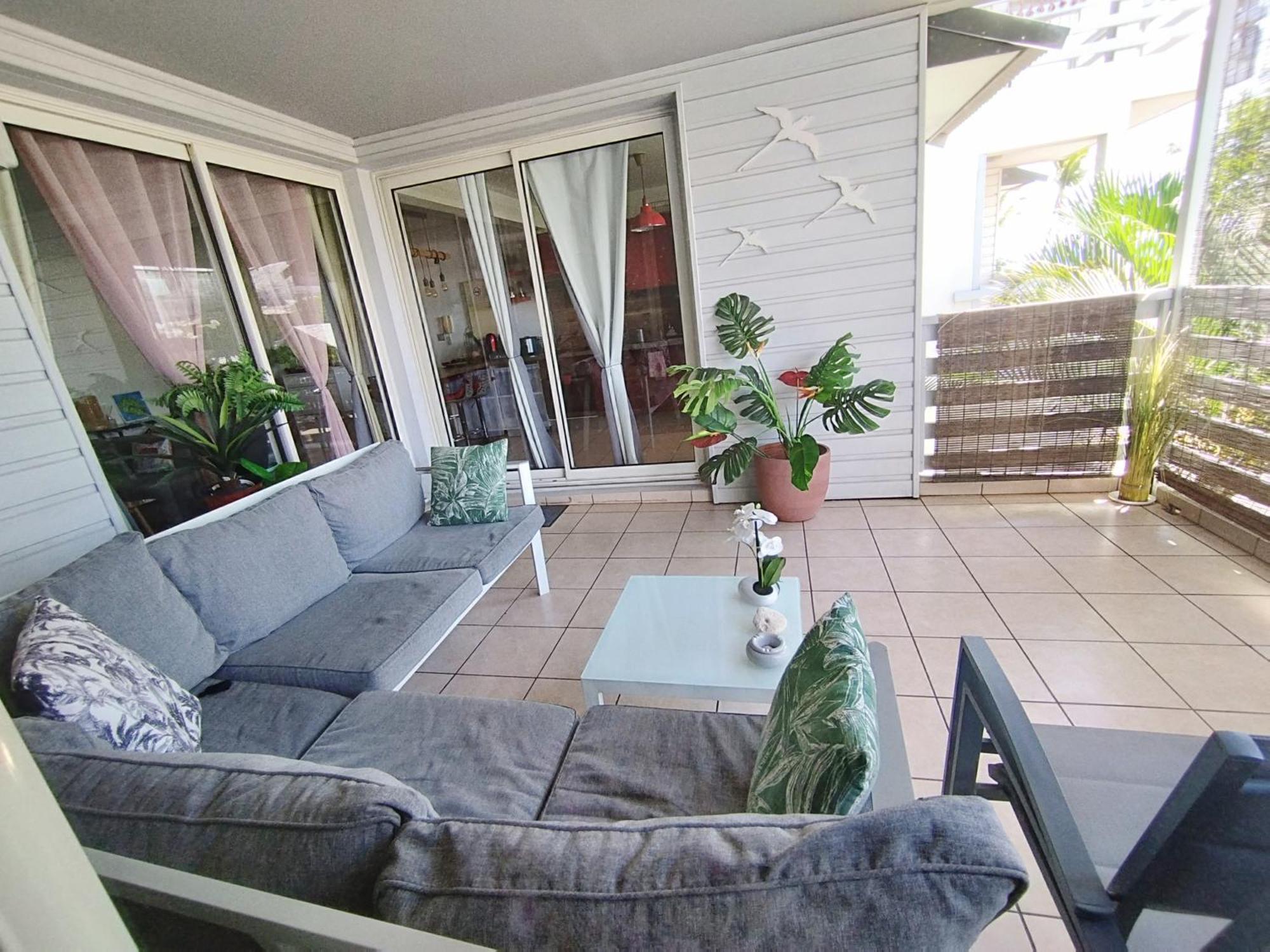 Terla Bel Appartement 3 Pieces Clim & Parking Saint Pierre Dış mekan fotoğraf